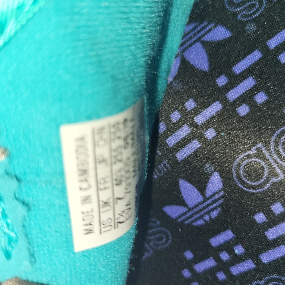 Adidas Men's Teal and Cream Sneakers - Picture 3 of 3